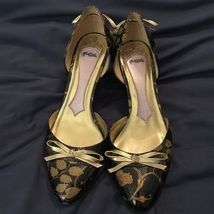 Black and gold floral kitten heels